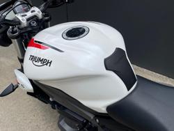 2020 Triumph Street Triple S 660 LAMS Street Triple White