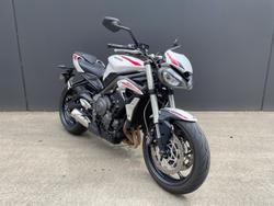 2020 Triumph Street Triple S 660 LAMS Street Triple White