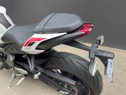 2020 Triumph Street Triple S 660 LAMS Street Triple White