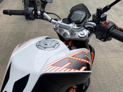 2014 KTM 390 Duke Duke White