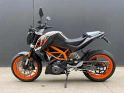 2014 KTM 390 Duke Duke White