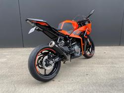 2022 KTM RC 390 RC Orange