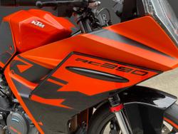 2022 KTM RC 390 RC Orange
