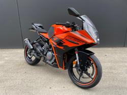 2022 KTM RC 390 RC Orange