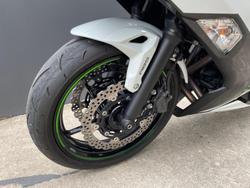 2022 Kawasaki Ninja 650L (LAMS) ABS Ninja White