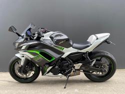 2022 Kawasaki Ninja 650L (LAMS) ABS Ninja White