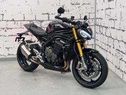 Triumph Speed Triple RS 1200