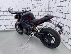 2026 Triumph Speed Triple RS 1200 Speed Triple Black