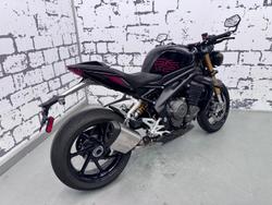2026 Triumph Speed Triple RS 1200 Speed Triple Black