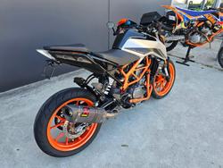 2022 KTM 390 Duke Duke Orange