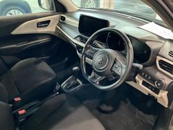 2025 Suzuki Swift Hybrid