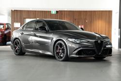 2022 Alfa Romeo
Giulia Quadrifoglio