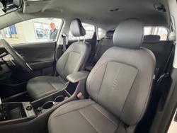 2025 Hyundai
Kona Elite