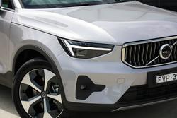 2025 Volvo XC40 Ultra B4 Bright