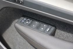 2025 Volvo XC40 Ultra B4 Bright