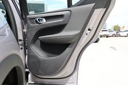 2025 Volvo XC40 Ultra B4 Bright