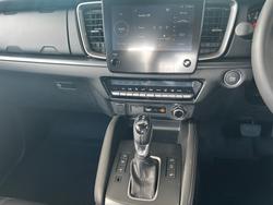 2025 Mazda
BT-50 GT