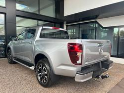 2025 Mazda
BT-50 GT