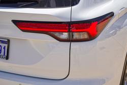 2024 Mitsubishi Outlander ES