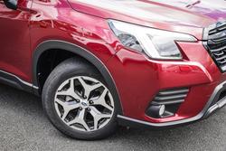 2022 Subaru FORESTER