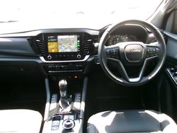 2025 Isuzu MU-X MY25.5 Isuzu MU-X 4X4 X-Terrian 3.0L Automatic (UJOR510D) inc Tint, Towbar, Floor mats, Wireless phone charger