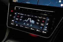 2026 Maserati Grecale TROFEO 530HP 4WD Bianco Banchisa-240