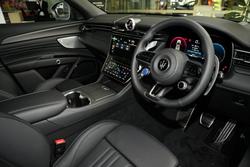 2026 Maserati Grecale TROFEO 530HP 4WD Bianco Banchisa-240