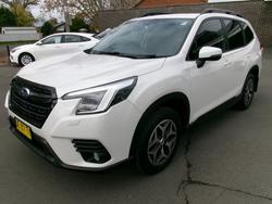 2022 SUBARU FORESTER 2.5i (AWD)