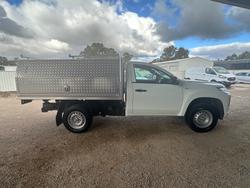 2020 Mitsubishi
Triton GLX