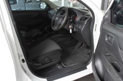 2022 Mitsubishi Triton GLX