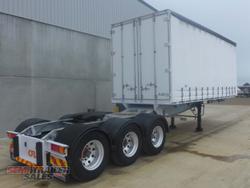 2012 Maxitrans 12 Pallet Rollback A Trailer
