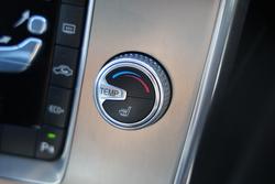 2015 Volvo V60 T5 Kinetic