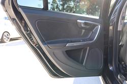 2015 Volvo V60 T5 Kinetic