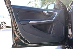 2015 Volvo V60 T5 Kinetic