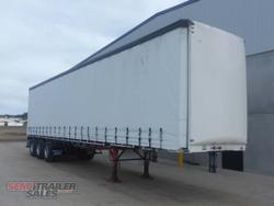 Maxitrans 22 Pallet Curtainsider Road Train Lead