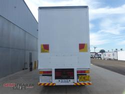 2009 Maxitrans 22 Pallet Curtainsider Road Train Lead