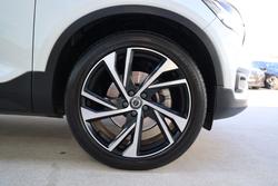 2020 Volvo XC40 T5 R-Design