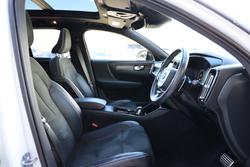 2020 Volvo XC40 T5 R-Design