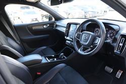 2020 Volvo XC40 T5 R-Design