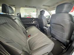 2025 LDV D90 Executive