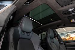 2025 Porsche Macan Turbo