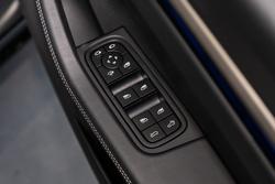 2025 Porsche Macan Turbo