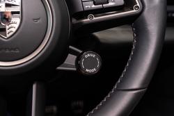 2025 Porsche Macan Turbo