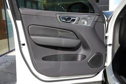 2021 Volvo XC60 T6 R-Design