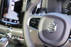 2021 Volvo XC60 T6 R-Design