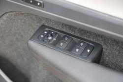 2025 Volvo XC40 Plus B4