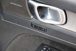 2025 Volvo XC40 Plus B4