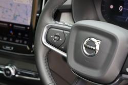 2025 Volvo XC40 Plus B4