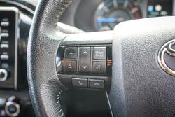 2021 Toyota HILUX Rogue