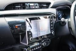 2021 Toyota HILUX Rogue